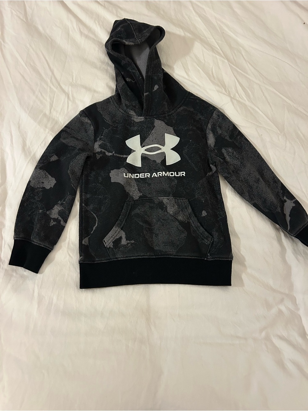 Under Armour Black & Gray Logo Kids Hoodie